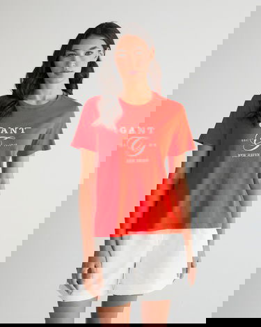  GANT Kadın Turuncu Regular Fit Bisiklet Yaka Logolu T-Shirt