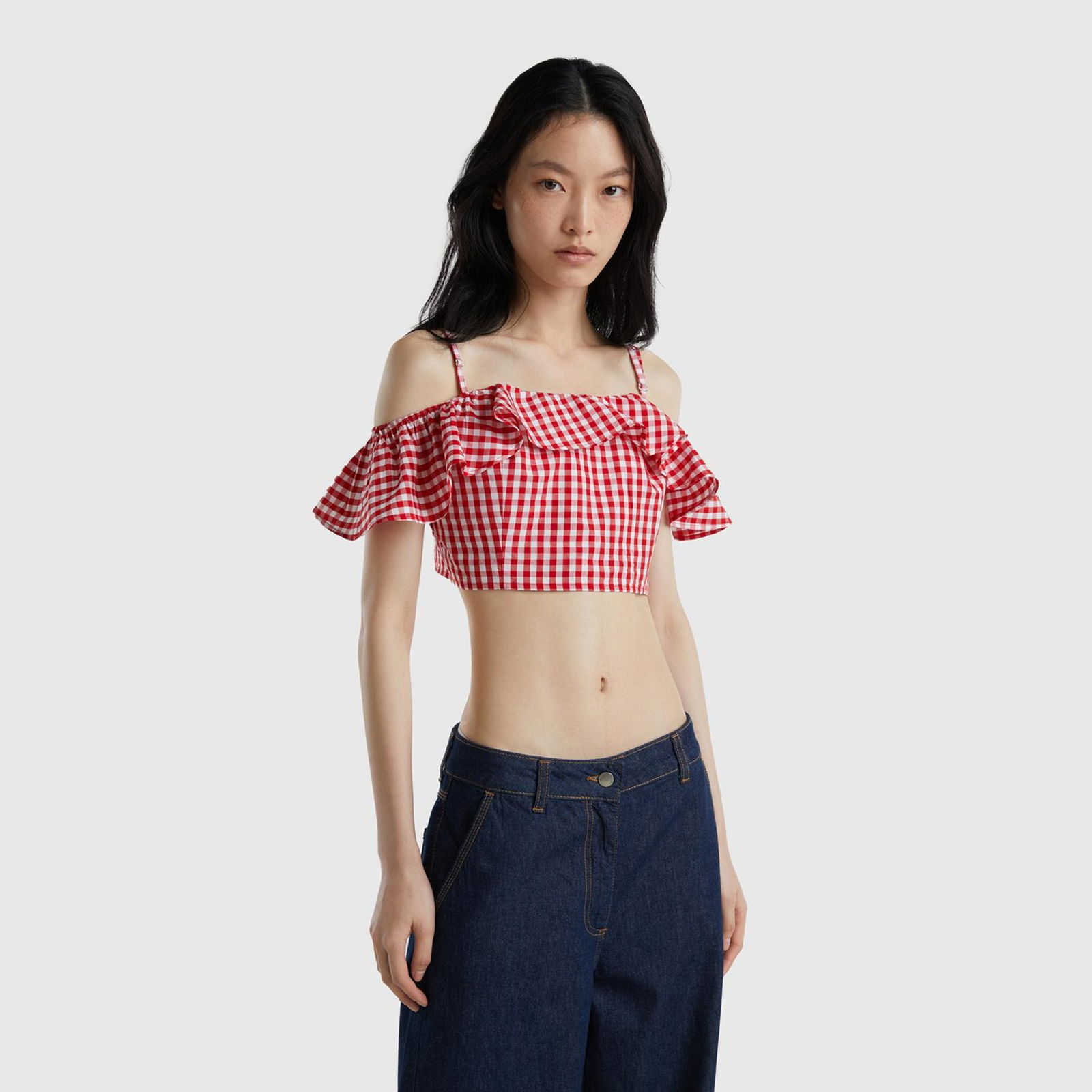 Kadın Kırmızı Keten Karışımlı- Ekoseli Omzu Fırfırlı Crop Bluz