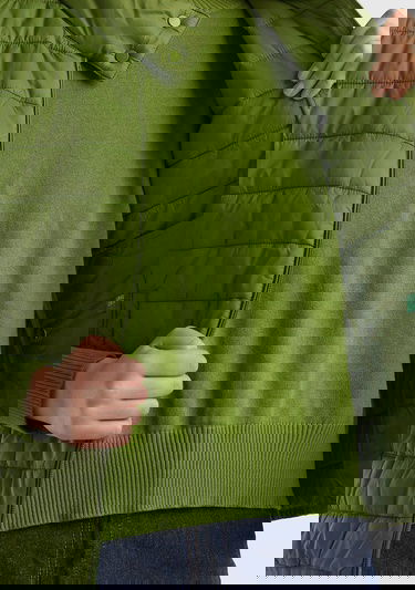  Kadın Soluk Yeşil Recycled Polyester Dolgulu  Pufa Yelek