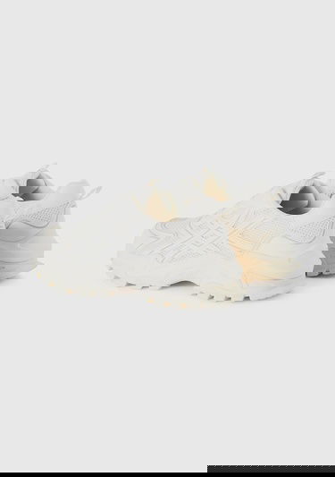  Kadın Krem Logo Detaylı Yüksek Tabanlı Bağcık Detaylı Sneaker