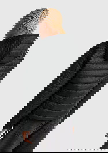  Kadın Siyah Polyester Dolgulu Feramuarlı Kapüşonlu Slim Fit Puffer Mont