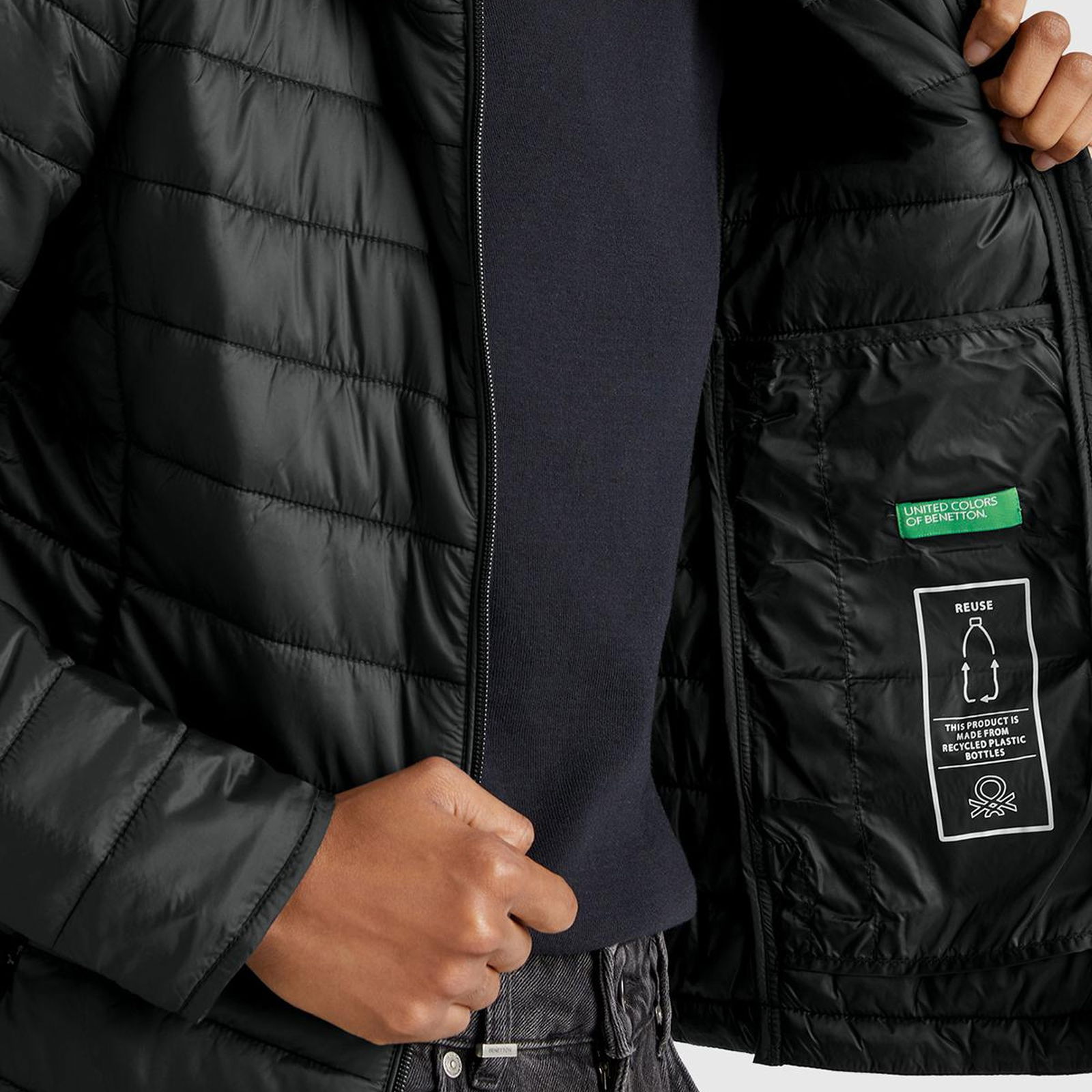 Kadın Siyah Polyester Dolgulu Feramuarlı Kapüşonlu Slim Fit Puffer Mont