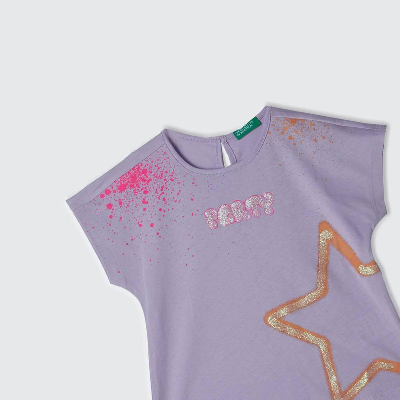 Kız Çocuk Lila Önü Simli Su Baskılı Arkası Damla Detaylı Kısa Kollu T-Shirt