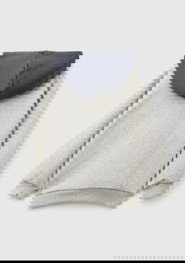  Erkek Çocuk Gri Melanj Önü Baskılı Kapüşonu Kontrast Renkli Kanguru Cepli Sweatshirt