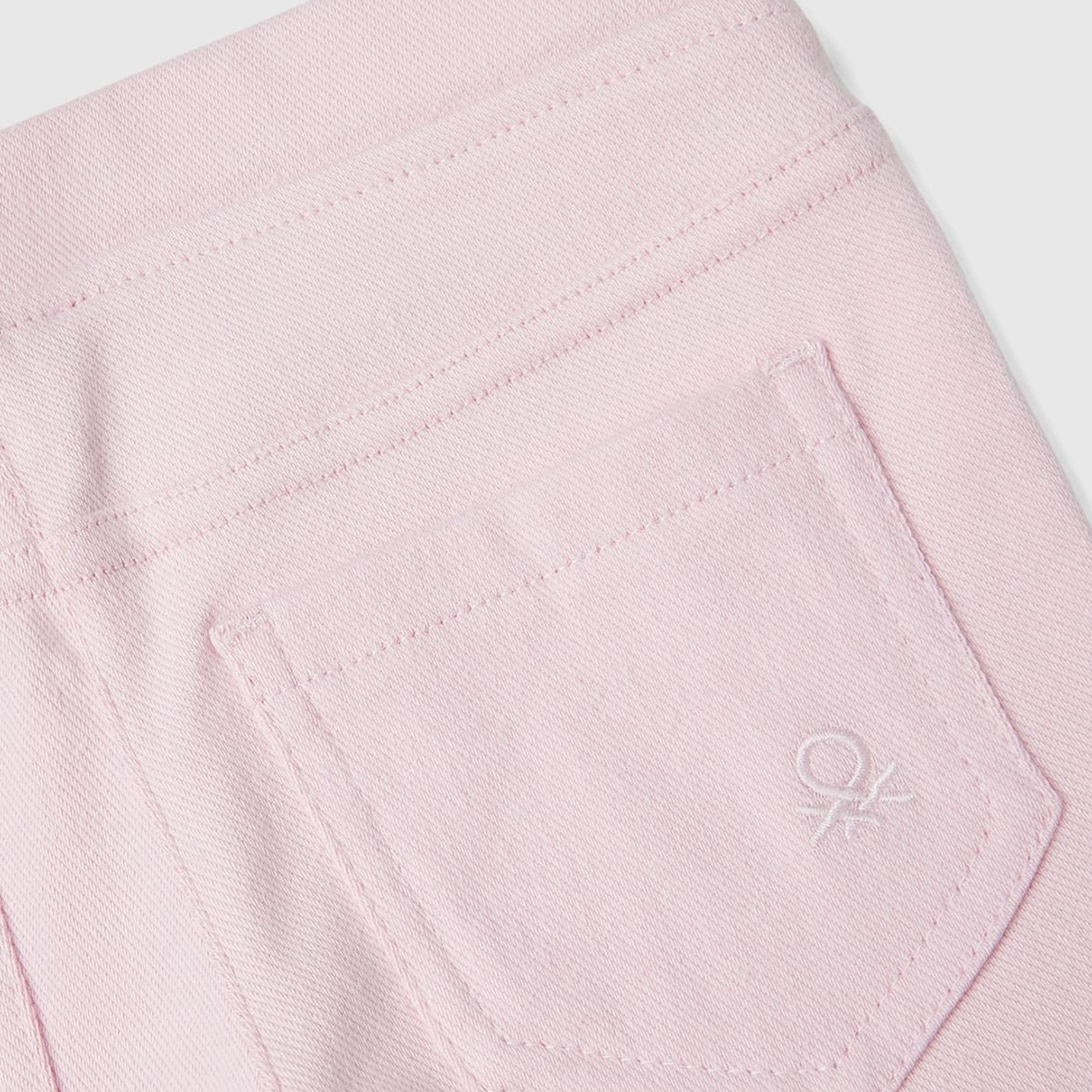 Kız Çocuk Açık Pembe Arka Cebi Logo İşlemeli Beli Lastikli Dar Kesim Pantolon