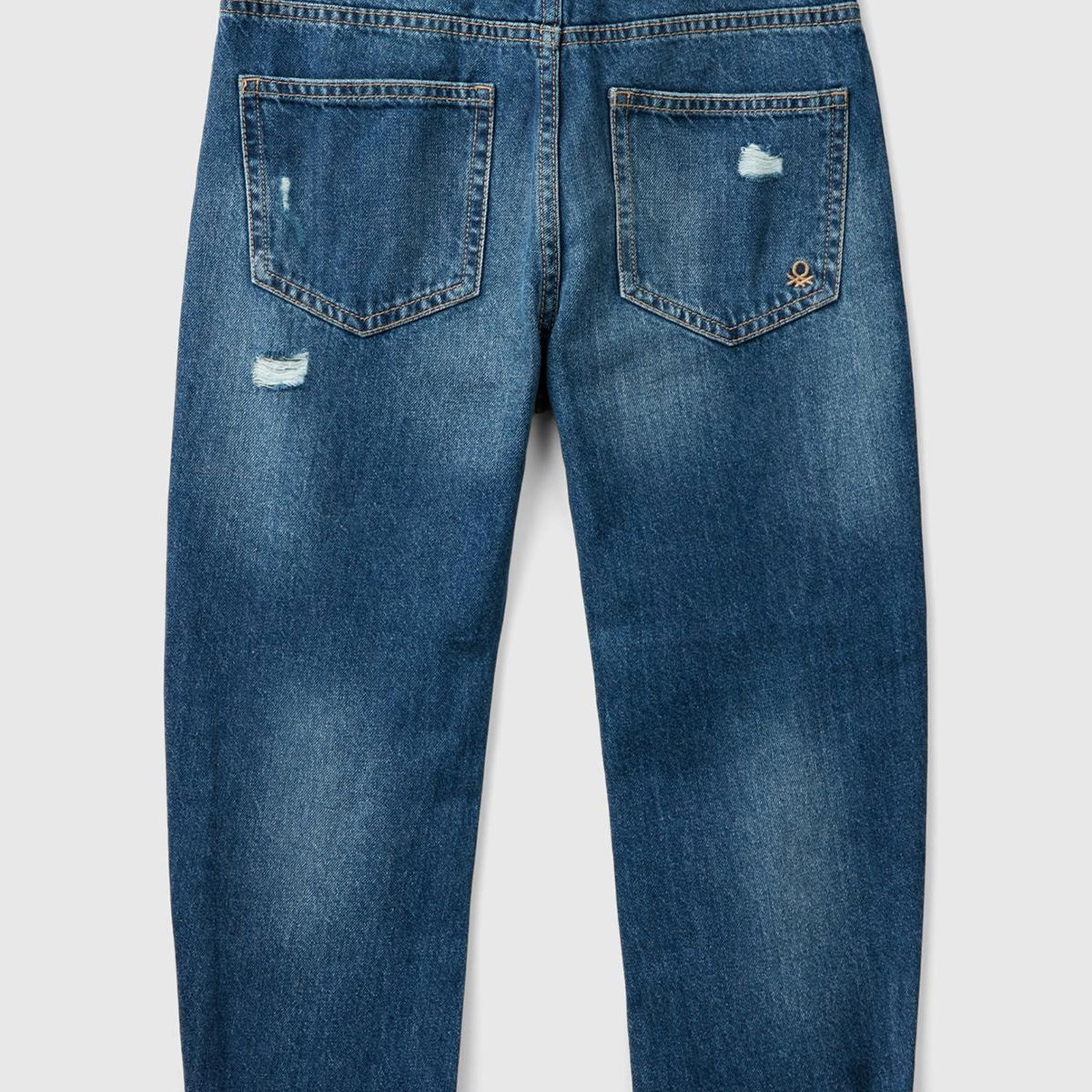 Erkek Çocuk Denim Arka Cebi Logolu Yırtıklı Dört Cepli Denim Pantolon