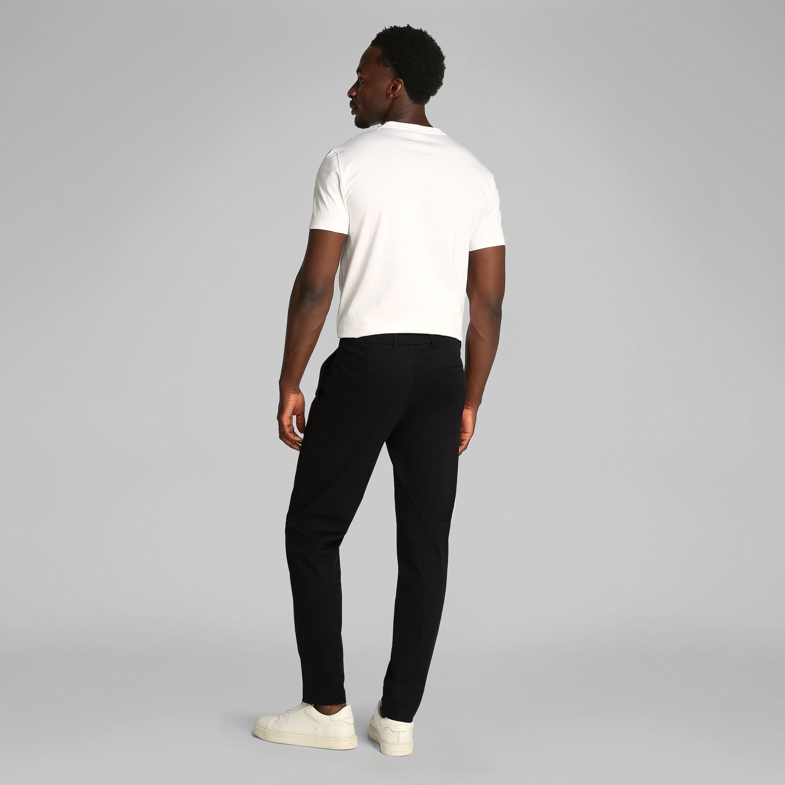 Calvin Klein San Stretch Tapered Pleat Erkek Siyah Pantolon