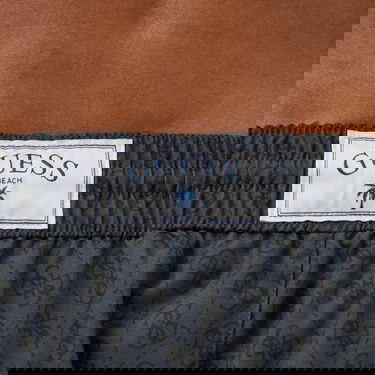  Guess Swimtrunk Medium Emb  Erkek Lacivert Deniz Şortu