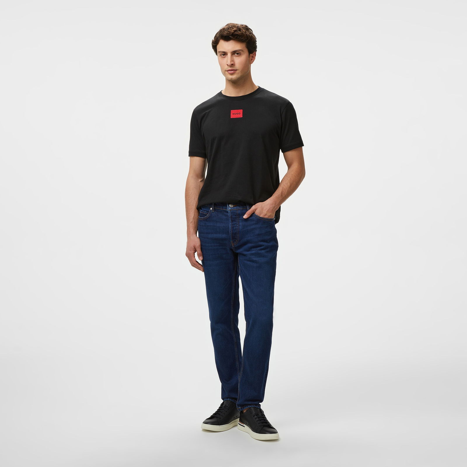 Hugo 634 Erkek Lacivert Jean