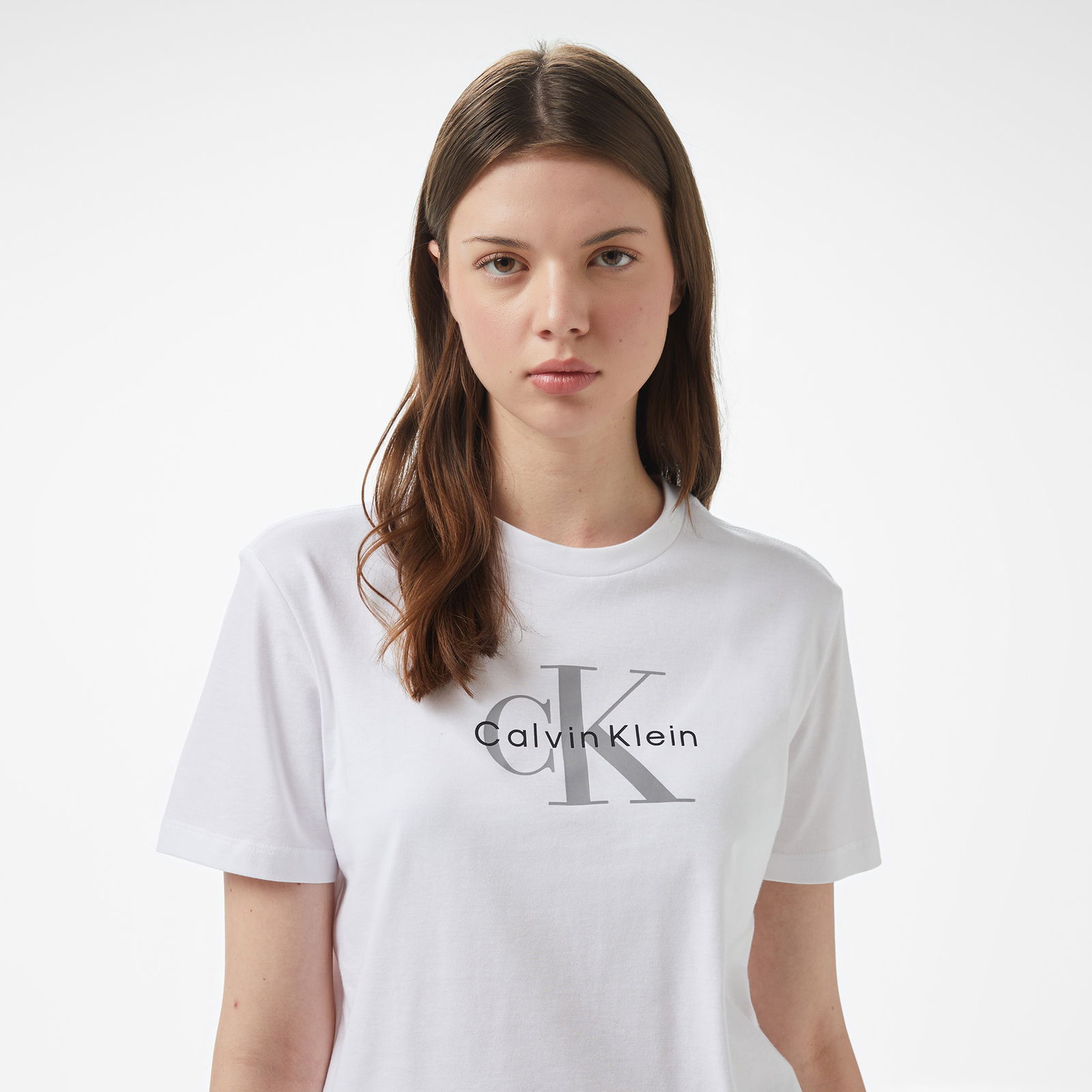 Calvin Klein Hero Ss Classic Monologo Cn Tee Kadın Beyaz T-Shirt