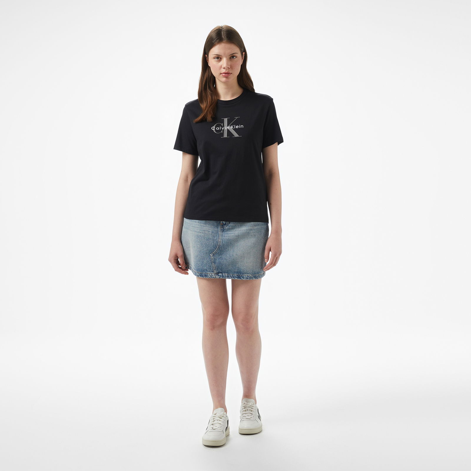 Calvin Klein Hero Ss Classic Monologo Cn Tee Kadın Siyah T-Shirt