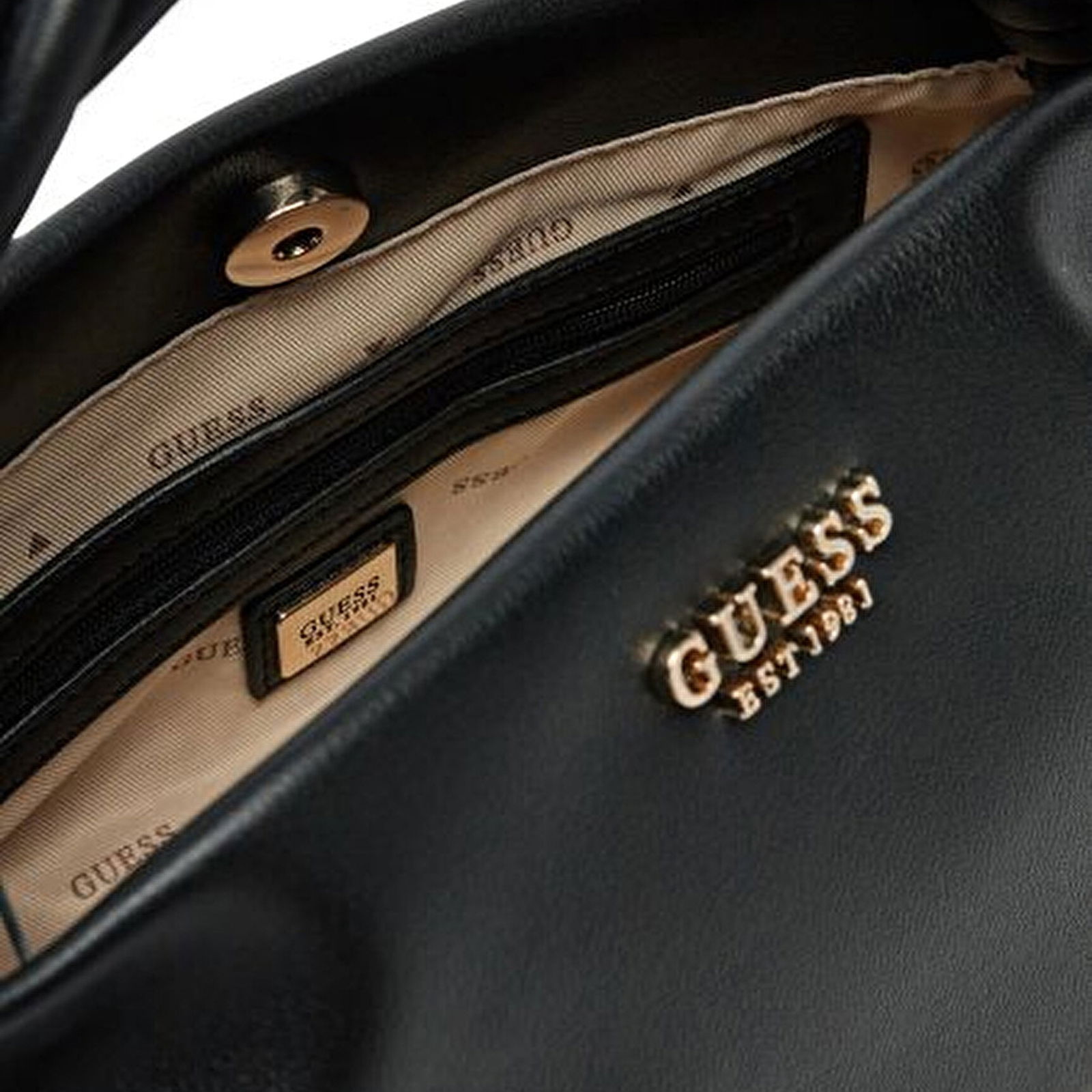 Guess Tiera Flap Shldr Bag  Sansa Top Handle Crossbody Kadın Siyah Çapraz Askılı Çanta