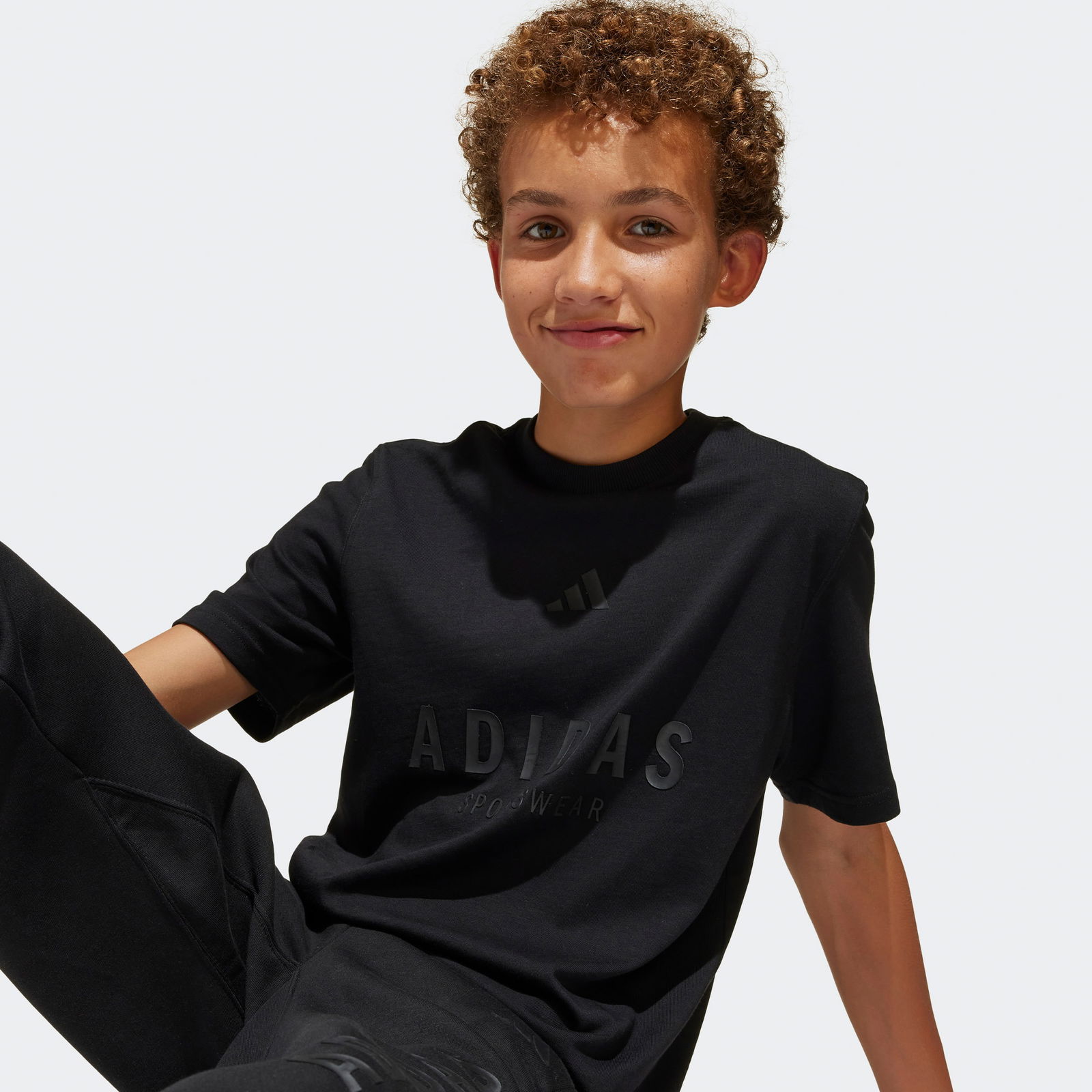 adidas Sportswear Çocuk Siyah Günlük T-Shirt