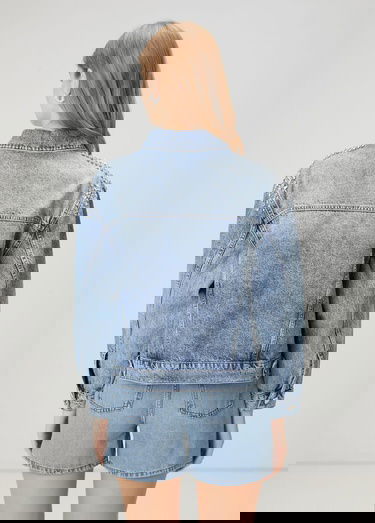  Beymen Club Kadin Mavi İşlemeli Denim Ceket
