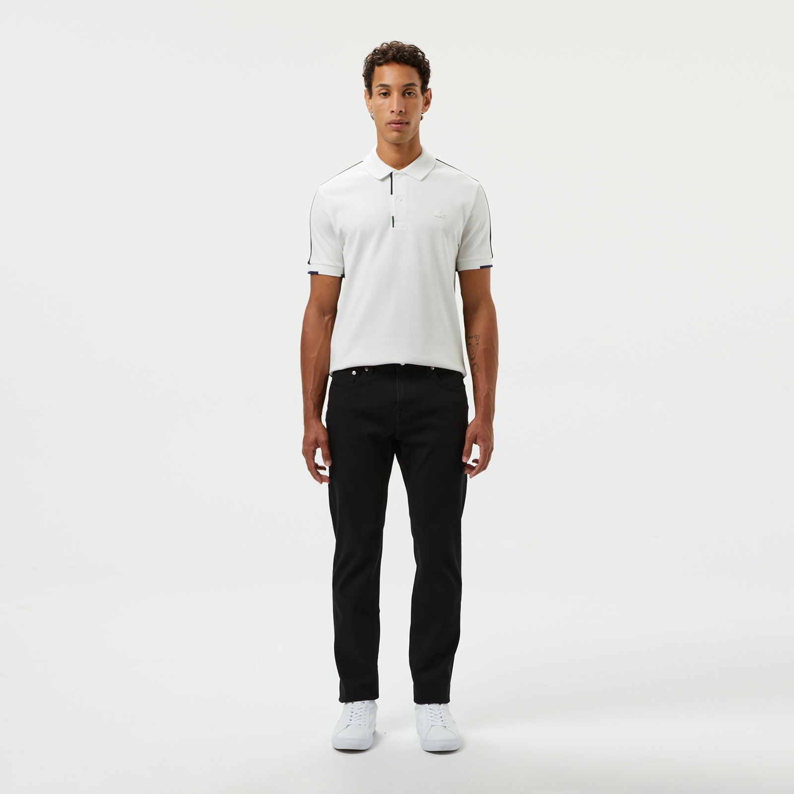 Lacoste Erkek Classic Fit Siyah Jean Pantolon